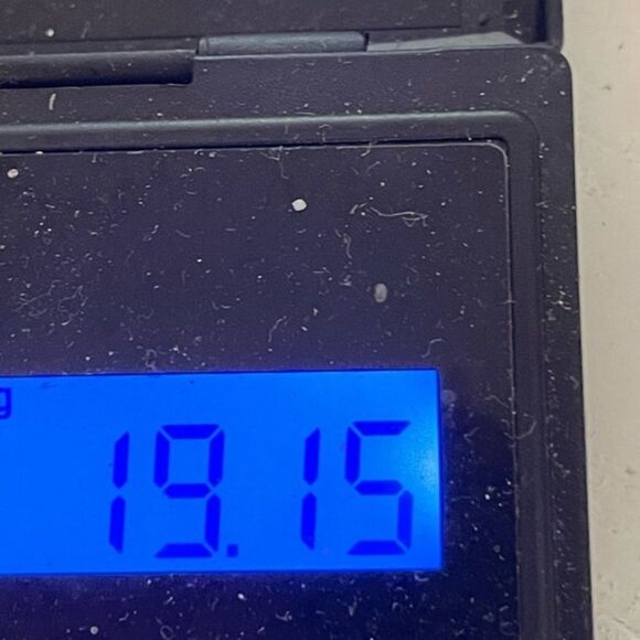 Vintage 2002 Birds & Bloom solid pewter Christmas ornament w/cardinal scene - Picture 12 of 12